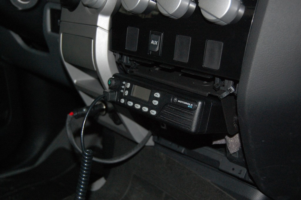 toyota tundra ham radio installation #5